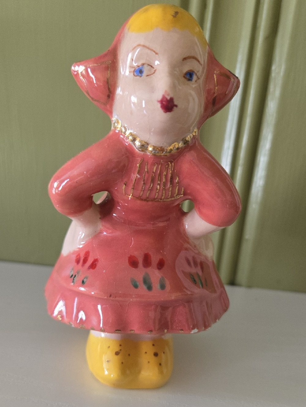 Vintage Kissing Pink Dutch Girl Figurine